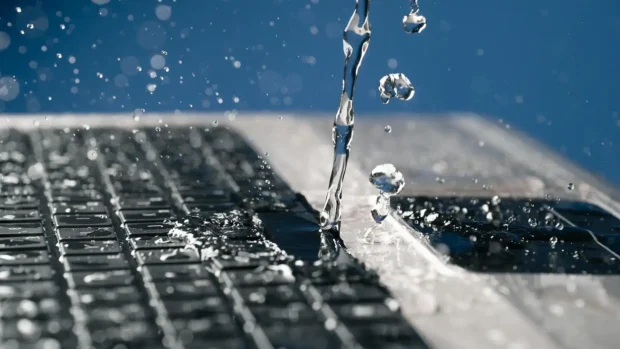 Here&#8217;s What to Do If You Spilled Water on Your Laptop