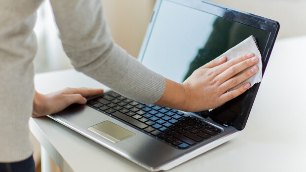 Here&#8217;s What to Do If You Spilled Water on Your Laptop